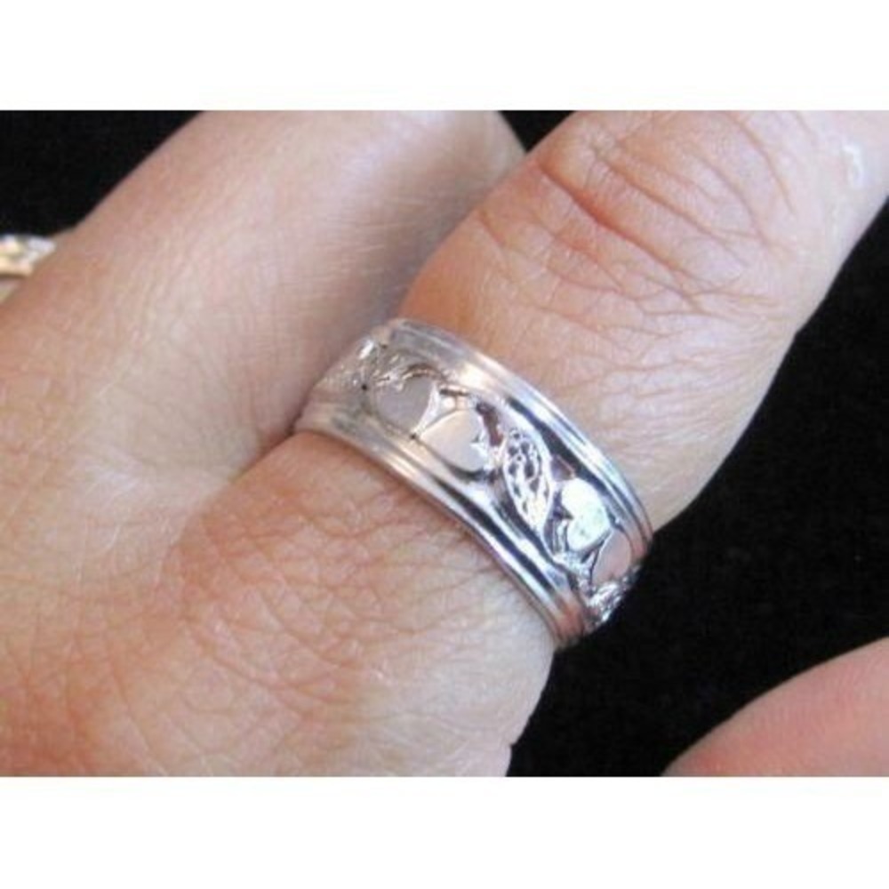 Vintage Stunning Wide Heart Design Band Esposito Silver Filled Ring Size 9 - Picture 3 of 7
